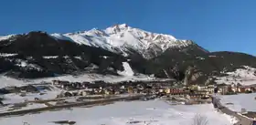 Vue aérienne de la station.
