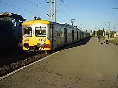 Ex-Z 6100 1re&nbsp;série, devenue une automotrice type 58 des Chemins de fer roumains (CFR) en gare de Cluj-Napoca.