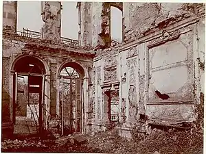 Vue du grand salon du château d'Issy, fin du XVIIe&nbsp;siècle.