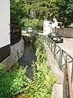 La Woluwe dans la partie de l'avenue vers le boulevard du Souverain