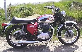 Image illustrative de l’article BSA Lightning