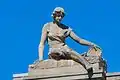 La Naïade (sculpture de gauche) - Arthur Dubord