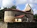 Le chevet et l'enclos