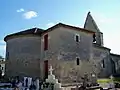 Le chevet de l'église, côté est (juin&nbsp;2009)