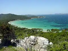 Plage Notre Dame vue depuis le Puncho dou Buoan Dièu.