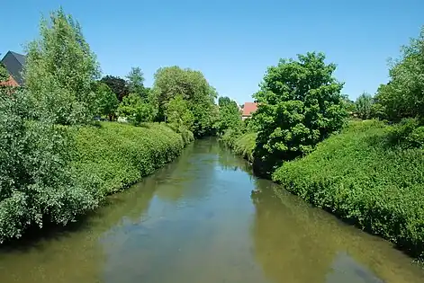 La Dyle dans Louvain, après avoir franchi la grande écluse.