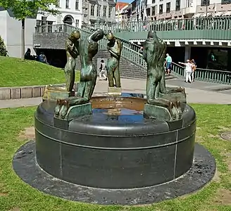 Fontaine des Agenouillés, Gand, place Émile Braun.