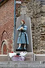 Le monument aux morts.