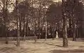 Aire de jeux (vers 1900).