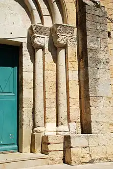 Colonnes de droite.