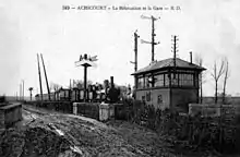 Ancienne carte postale montrant la bifurcation et de la halte au début du XXe&nbsp;siècle.