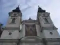 Façade de l'église "Dormition de la très Sainte Mère de Dieu"