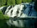 La cascade Bond (en)