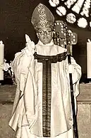 Photographie de l'abbé Bonifatius Becker en 1956.