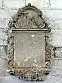 Plaque de fondation de François Dupuis.