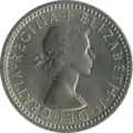 Une pièce de six pence