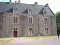 La partie du manoir reconstruite au XIXe&nbsp;siècle.