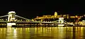 Pont à chaînes (pont des chaînes Széchenyi).