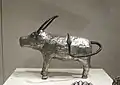 Buffle en argent, bois et fer du XIXe&nbsp;siècle