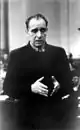 Photographie en noir et blanc de Julius Leber lors de son procès en octobre 1944