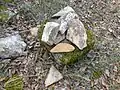 céramiques à l'Oppidum du Castellar (tuiles, amphores, brique ?) ;