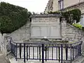 Le monument aux morts.