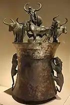 Vase à cauries : tigres et bœufs. Royaume de Dian, Yunnan (IVe – IIe siècle AEC)