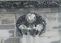 Détails.