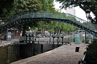Vue depuis le quai.