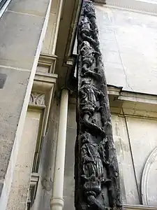Détail de l'enseigne.
