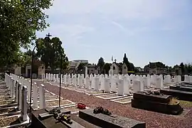 Carré militaire,