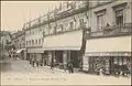Carte postale n°43 représentant la Maison des Magasins réunis d'Épinal, située rue de la Gare (actuelle rue des États-Unis).