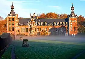Le château d'Arenberg.