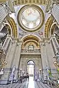 Le grand hall d'entrée