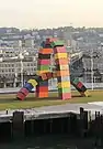 Catène de containers, au port du Havre.