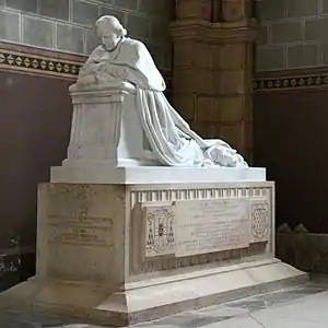 Monument funéraire de Mgr Bonnet (1928), Viviers.