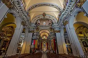 L'intérieur de la cathédrale.