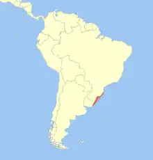 Carte d'Amérique du Sud avec en rouge une très petite tache au milieu de la côte Est.