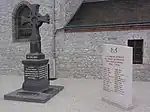 Monuments aux morts.