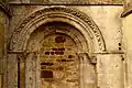 Porte romane de l'église de l'Assomption-de-Notre-Dame.