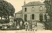 L'école de filles au début du siècle dernier.