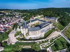 Le château Classé MH.