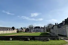 Le château de Cambray.