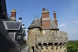 La Tour Sybil vue du rempart sud.