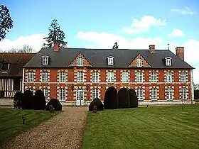 Vue du château côté cour.
