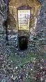 Couloir souterrain situé dans la salle Sud-Ouest du château.