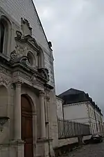 Façade.