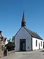 La chapelle Saint-Julien : vue extérieure d'ensemble.
