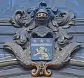 Armes de la famille Liotaud sur l'arc séparant chapelle et nef.