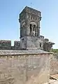 Clocher roman de la chapelle Saint-Louis.